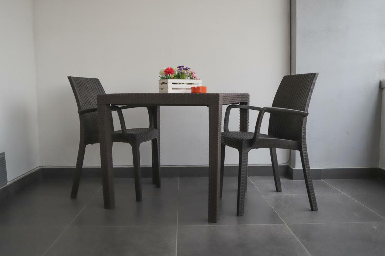 Cosenza Luxury Apartment Exterior photo
